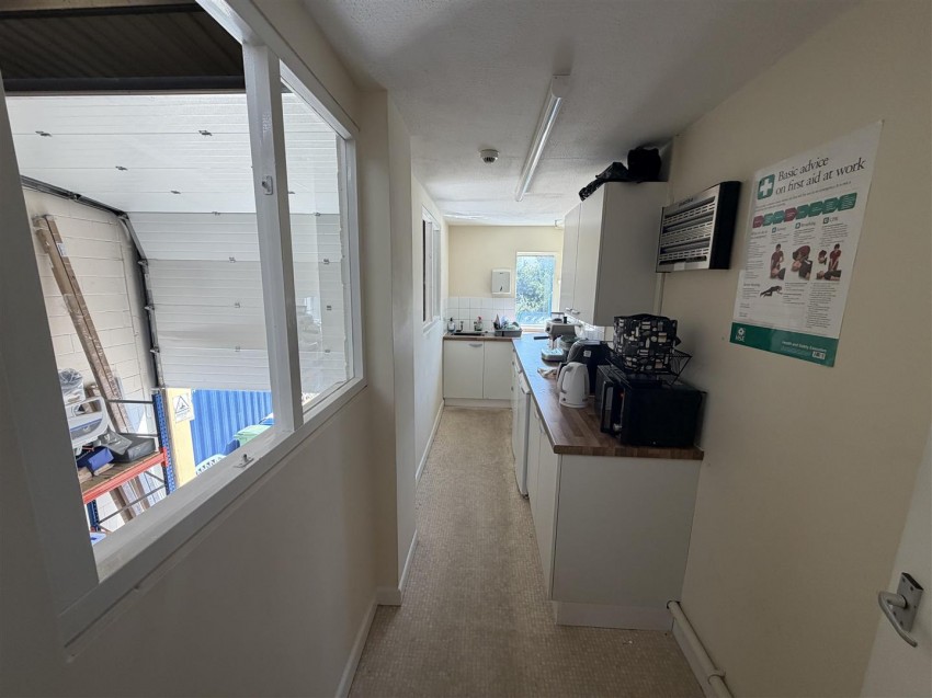 Images for Victoria Road, Avonmouth, Bristol